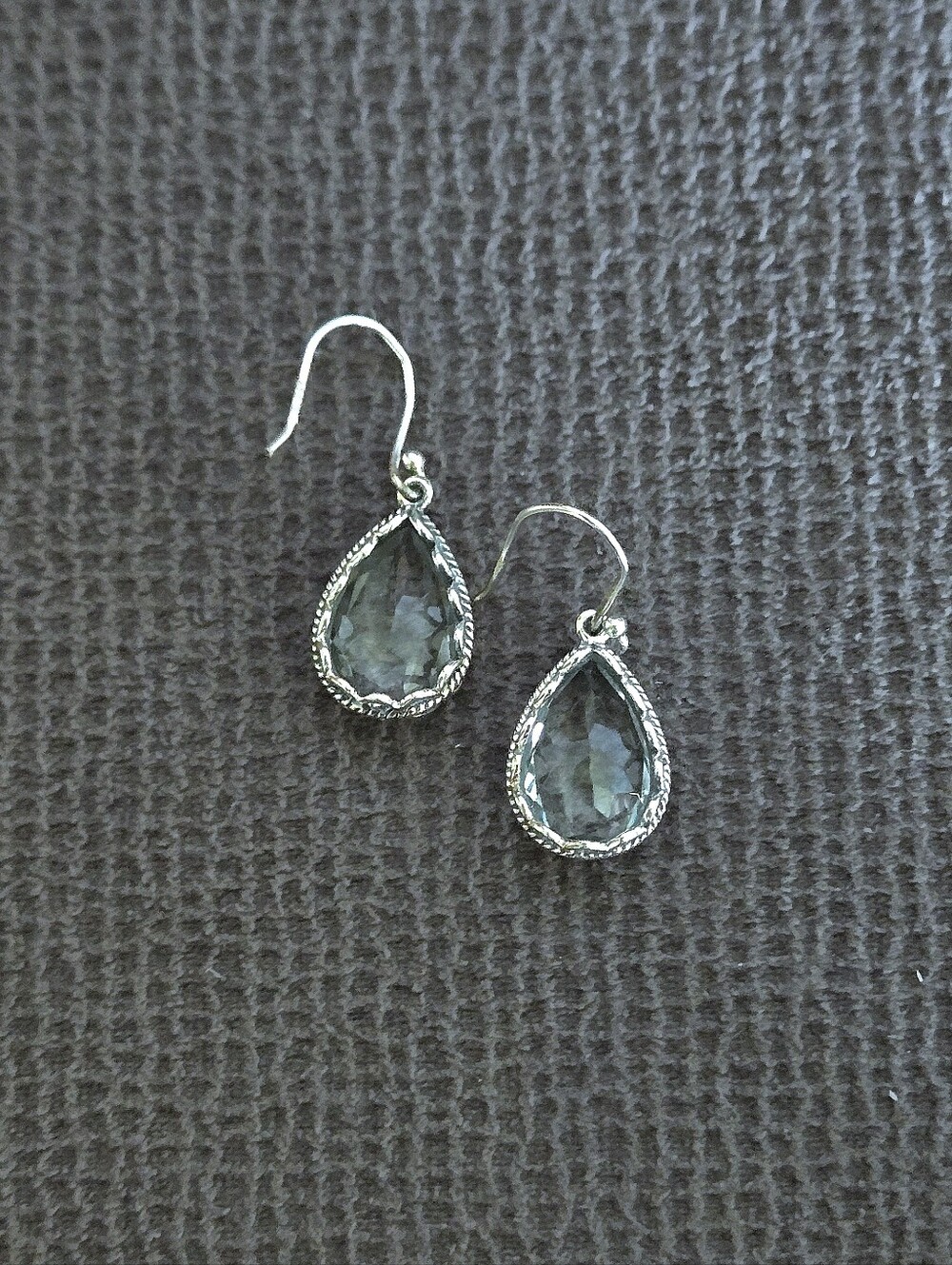 Shivam Green💚 Amethyst Teardrop💧Earrings - Picture 15 of 16